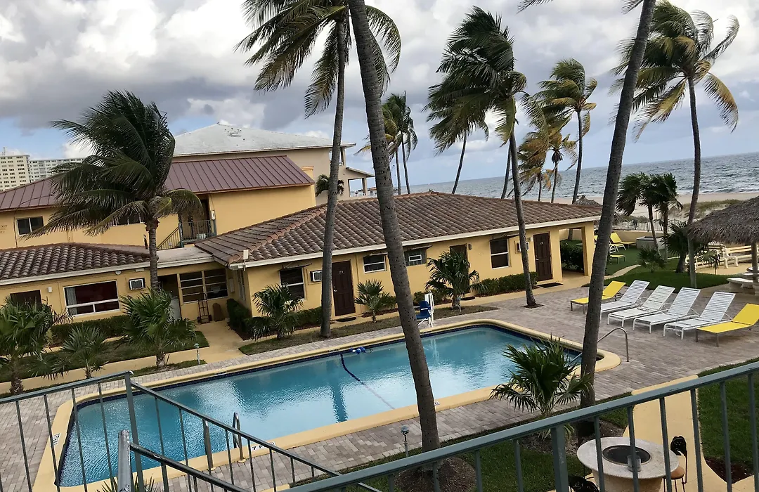 Ebb Tide Resort-1